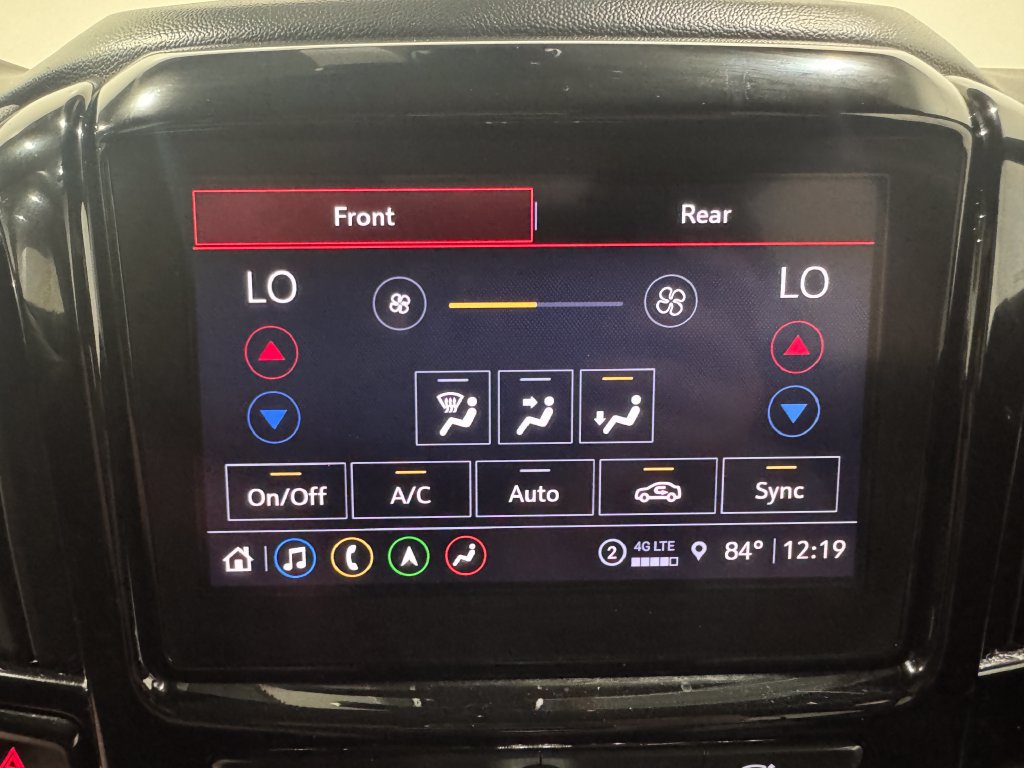 Used 2023 Chevrolet Traverse RS AWD/4WD image 35