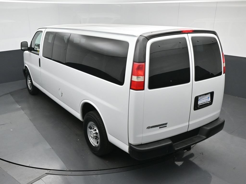 Used 2014 Chevrolet Express 3500 LS RWD image 60