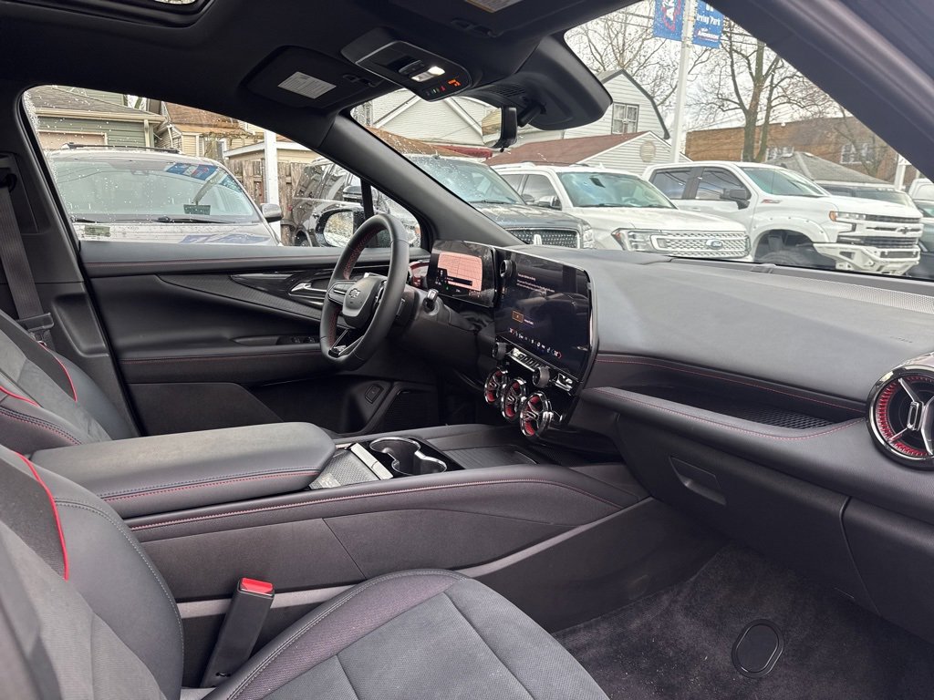 Certified 2024 Chevrolet Blazer EV RS image 20