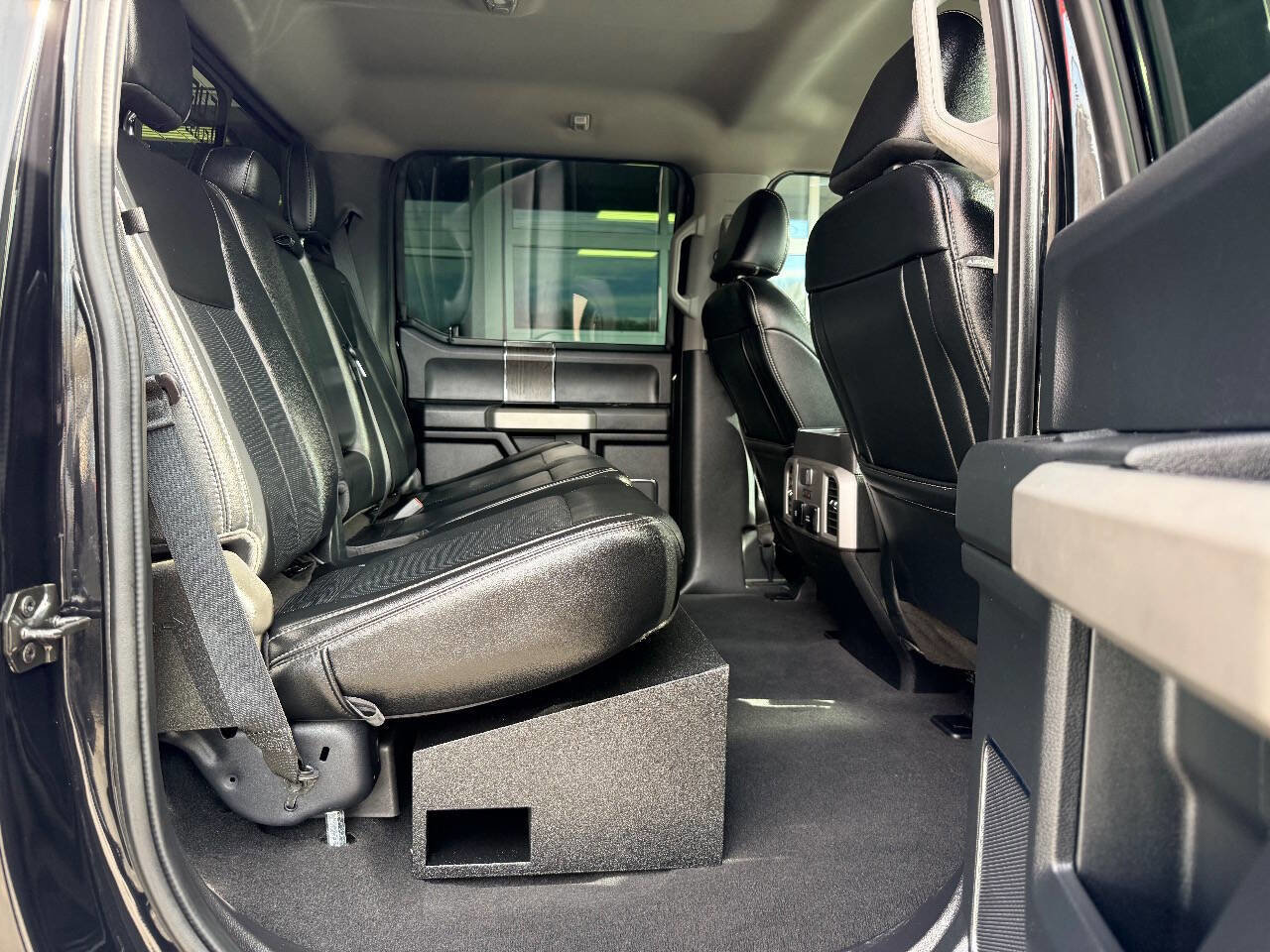 Used 2021 Ford F250 Lariat w/ Lariat Value Package image 43