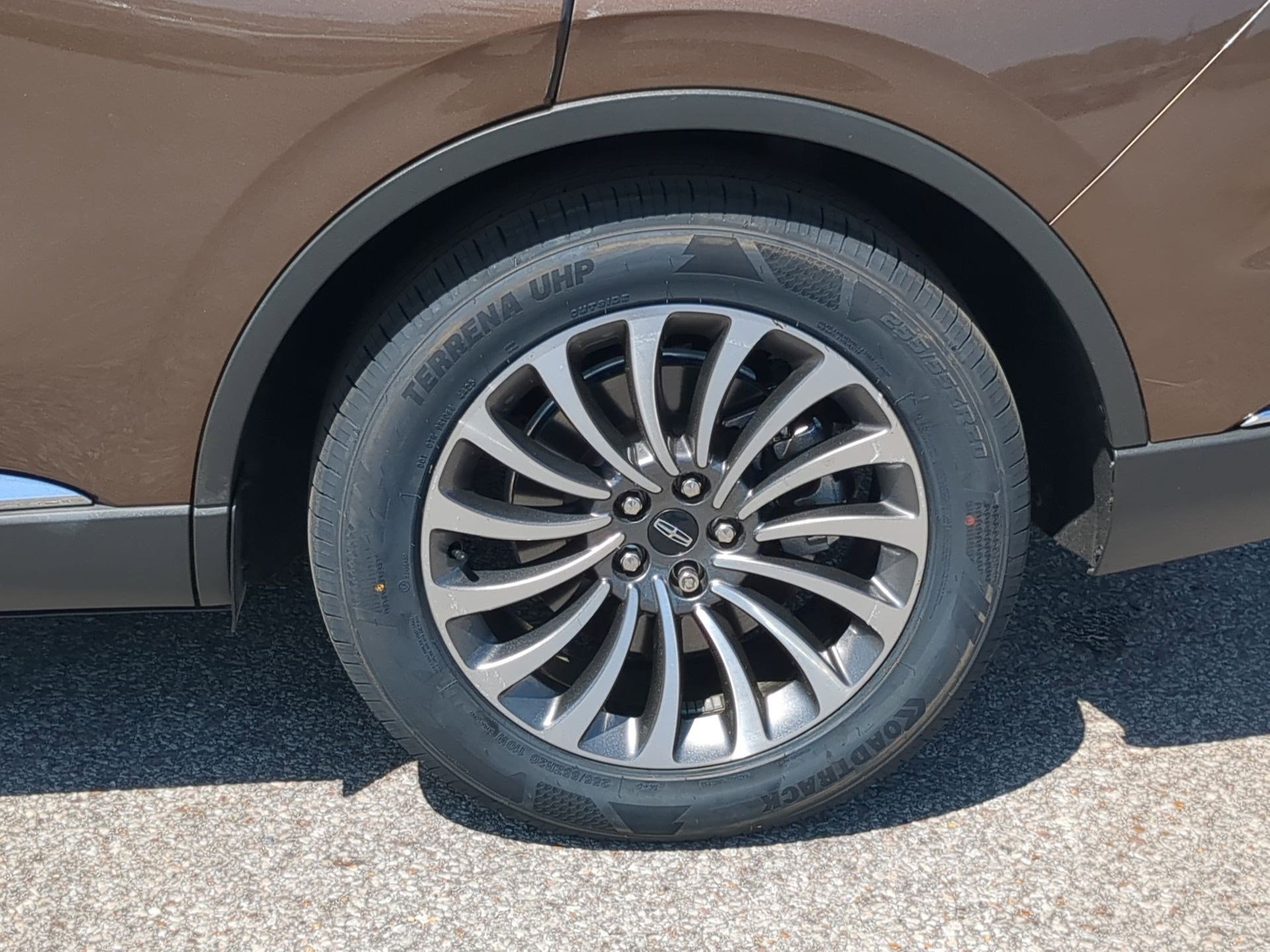 Used 2022 Lincoln Aviator Reserve w/ Class IV Trailer Tow Package image 11