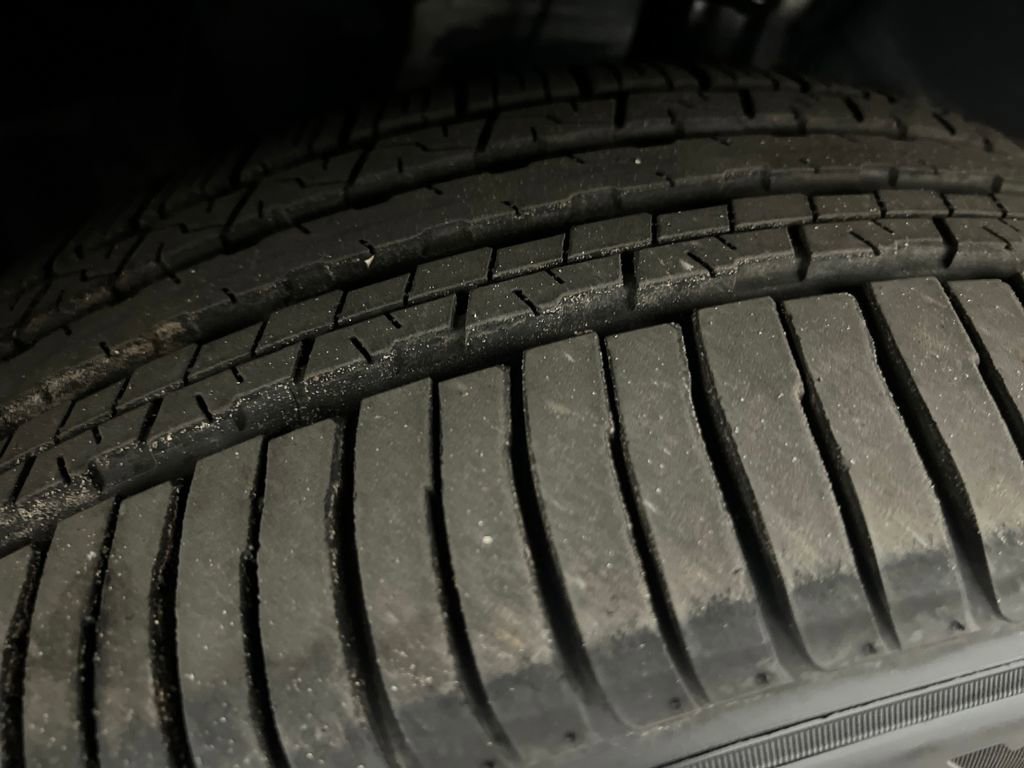 Certified 2025 Subaru Ascent Limited AWD/4WD image 32