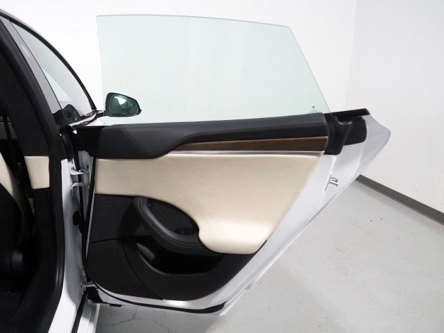 Used 2021 Tesla Model S Plaid image 64