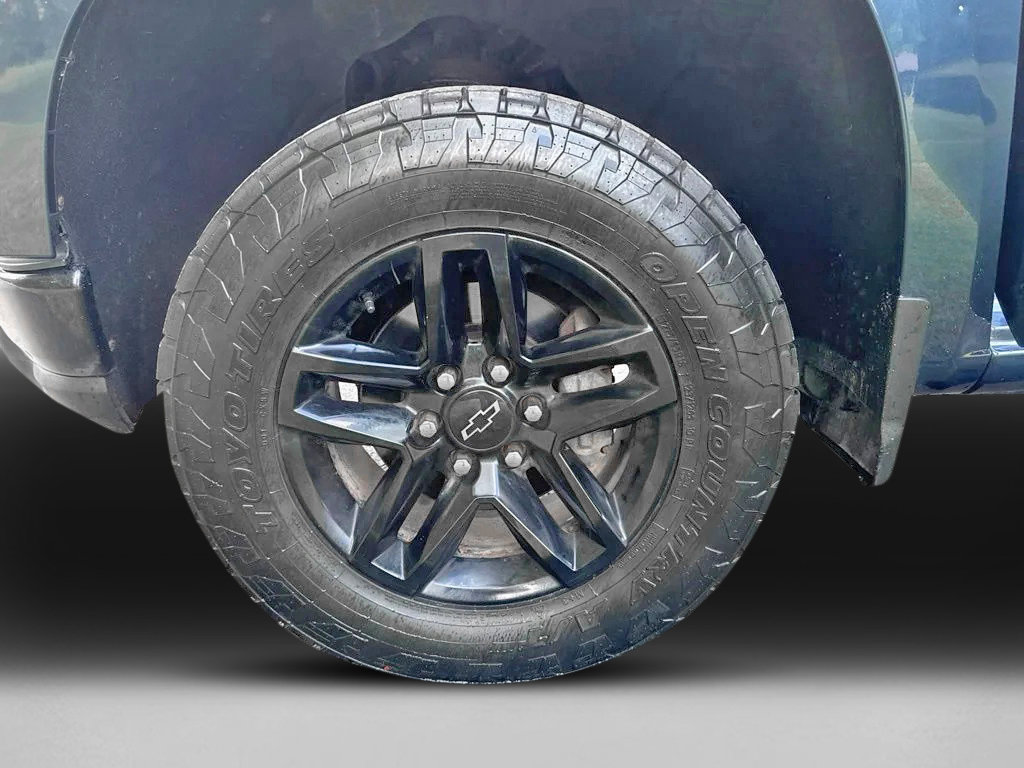 Used 2019 Chevrolet Silverado 1500 Custom Trail Boss w/ Custom Convenience Package AWD/4WD image 10