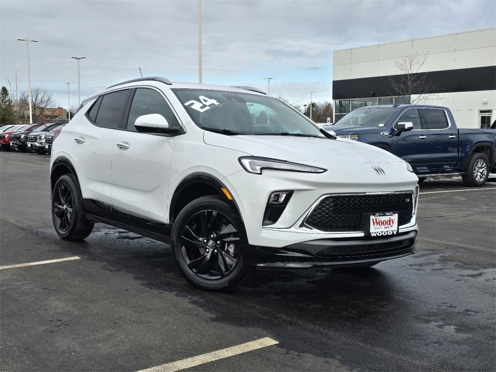 Certified 2024 Buick Encore GX Sport Touring w/ Comfort Package image 2