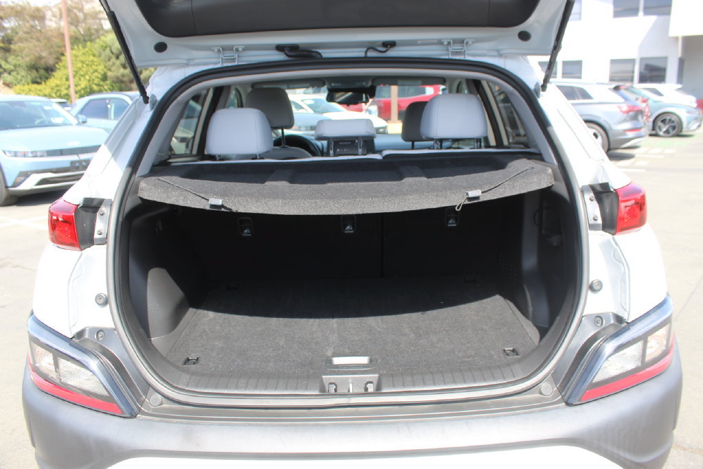 Used 2023 Hyundai Kona SEL FWD image 10