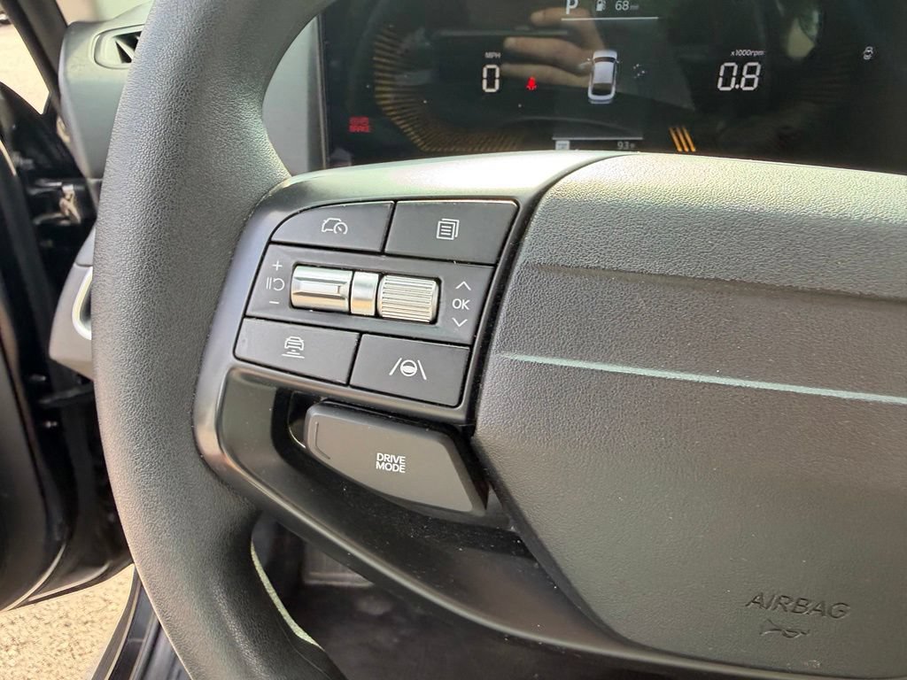 Used 2025 Kia K4 FWD image 28