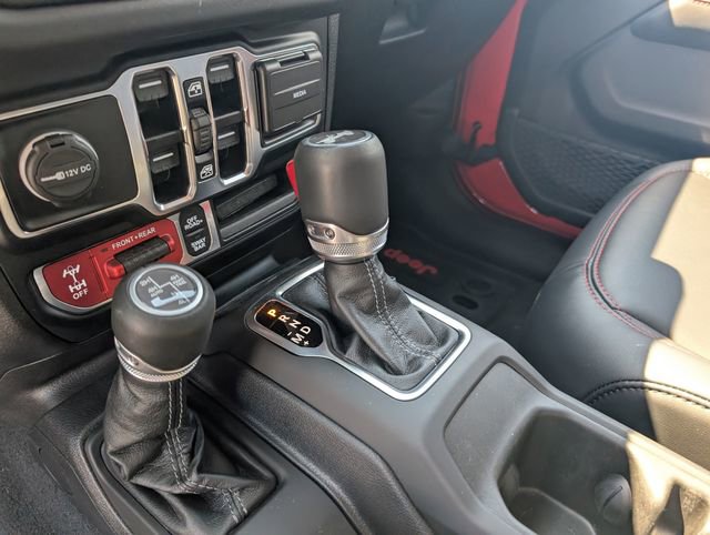 Used 2024 Jeep Wrangler Unlimited Rubicon image 21