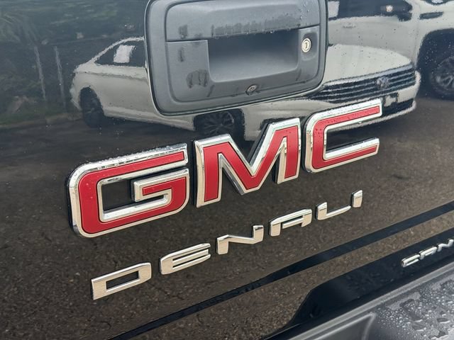Certified 2022 GMC Canyon Denali w/ Denali Black Edition Package RWD image 12