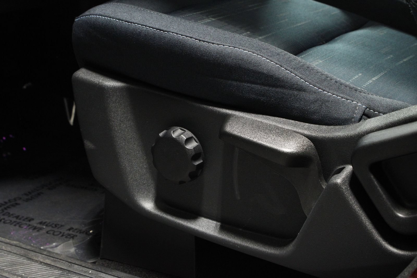 Used 2025 Ford Bronco Heritage Edition AWD/4WD image 33