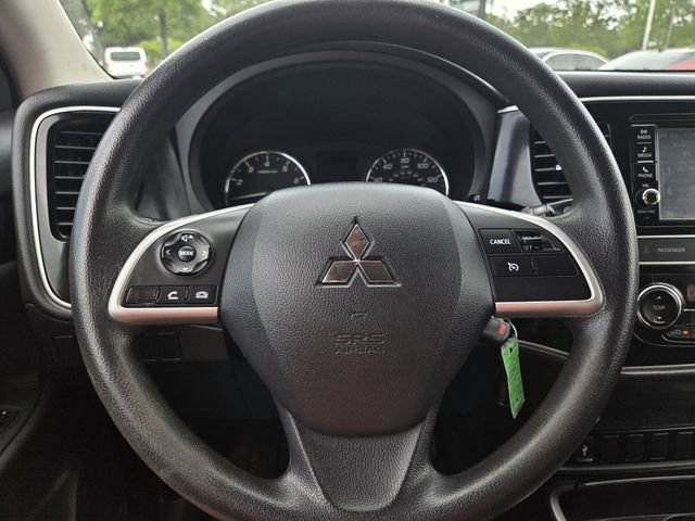 Used 2019 Mitsubishi Outlander SE image 20