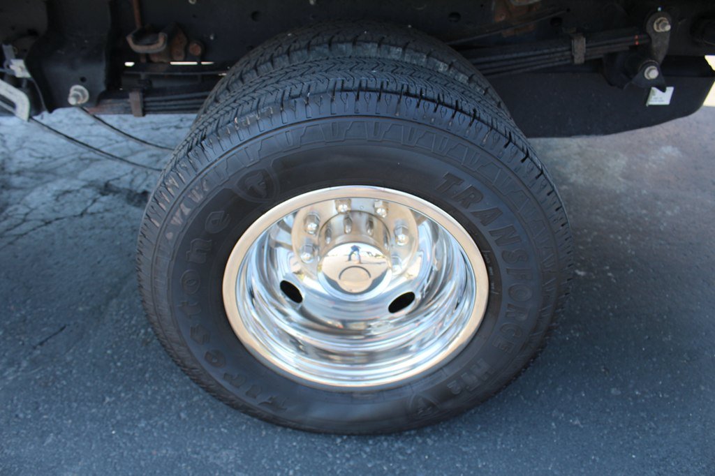 Used 2021 Ford F350 XL w/ Power Equipment Group AWD/4WD image 27