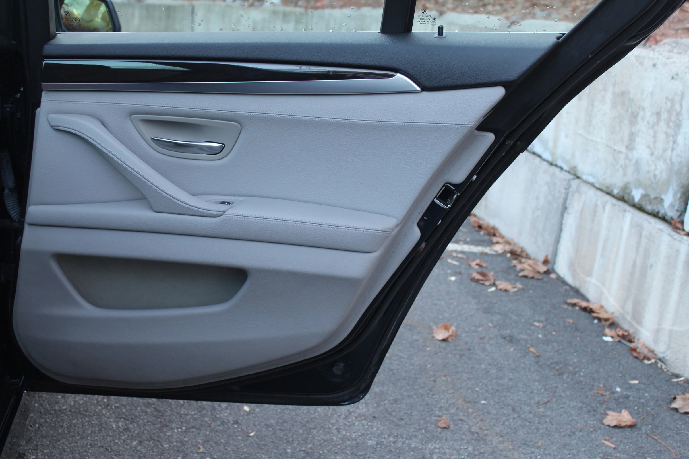 Used 2012 BMW 528i xDrive 528i xDrive Sedan 4D image 16