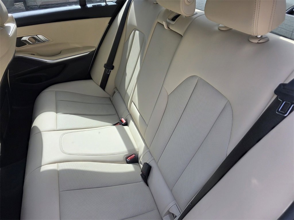 Certified 2023 BMW 330i Sedan w/ Premium Package image 16