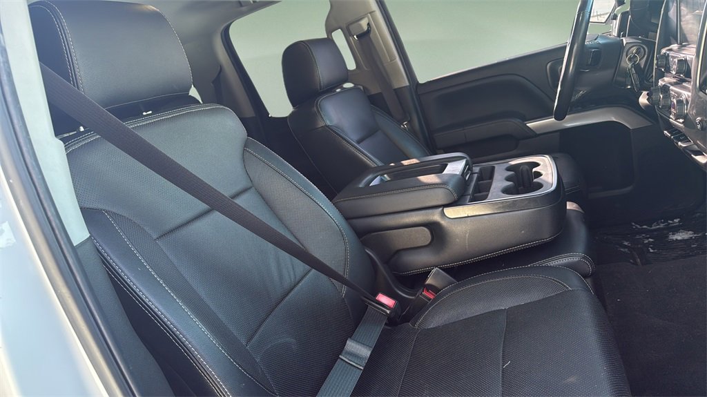 Used 2018 Chevrolet Silverado 1500 LT w/ All Star Edition image 15