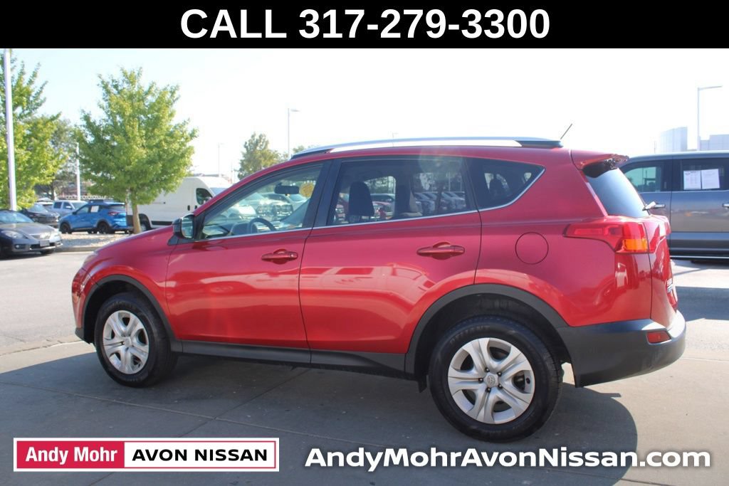 Used 2014 Toyota RAV4 LE FWD image 4