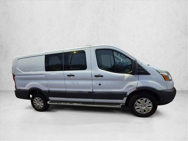 Used 2015 Ford Transit 250 130 Low Roof w/ Exterior Upgrade Package RWD image 3
