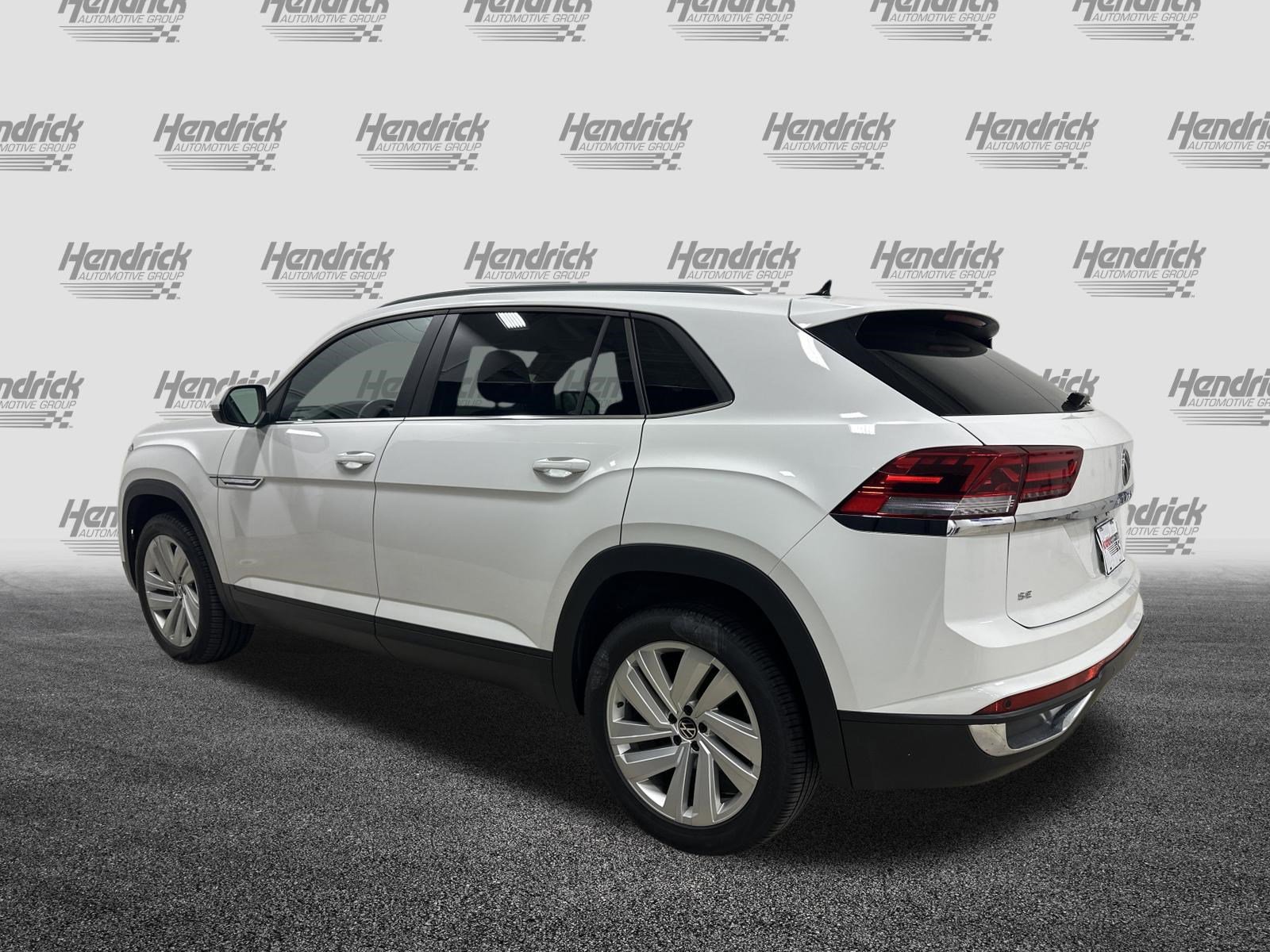 Used 2021 Volkswagen Atlas Cross Sport SE AWD/4WD image 8