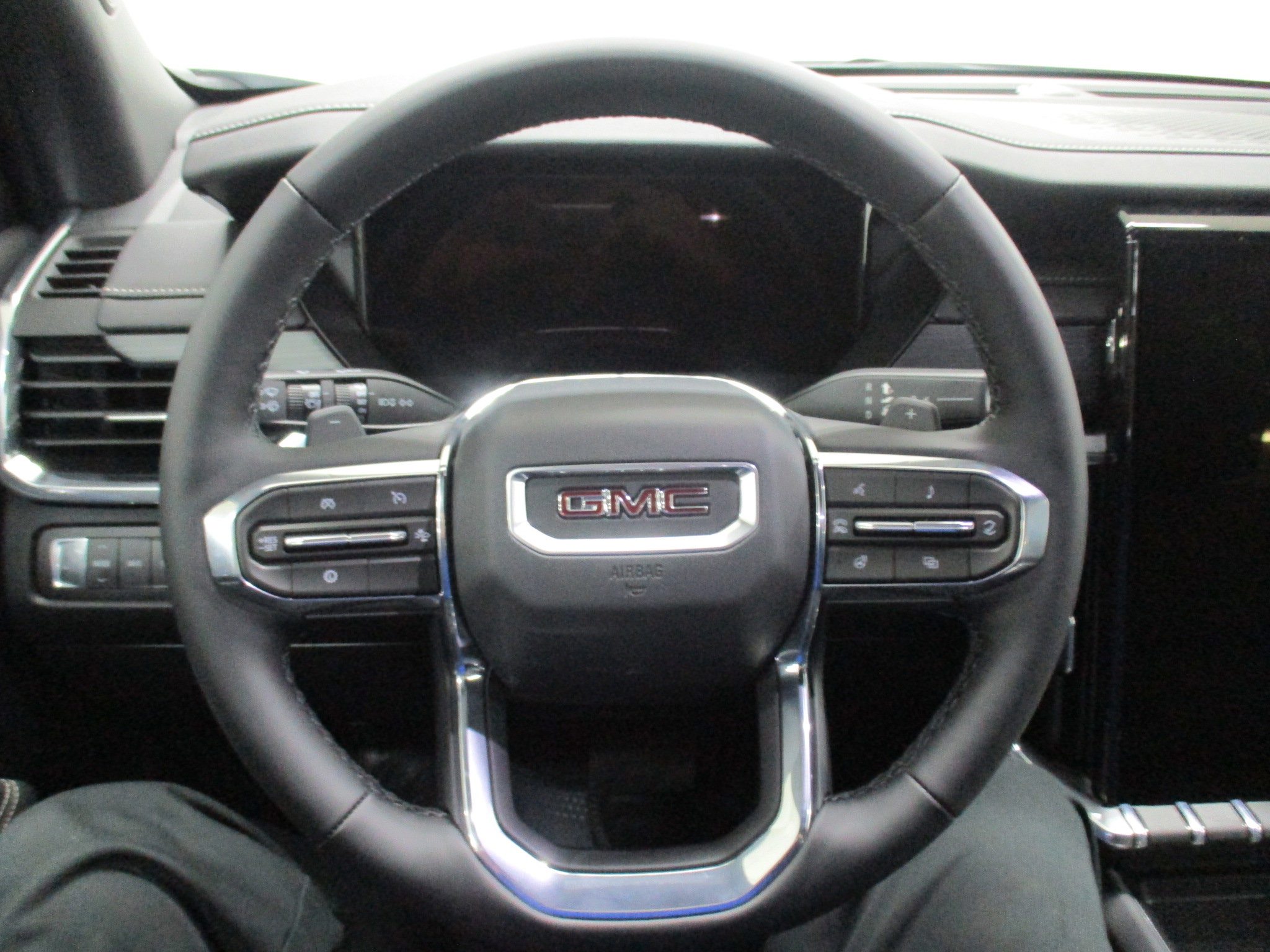 New 2026 GMC Acadia Elevation image 19