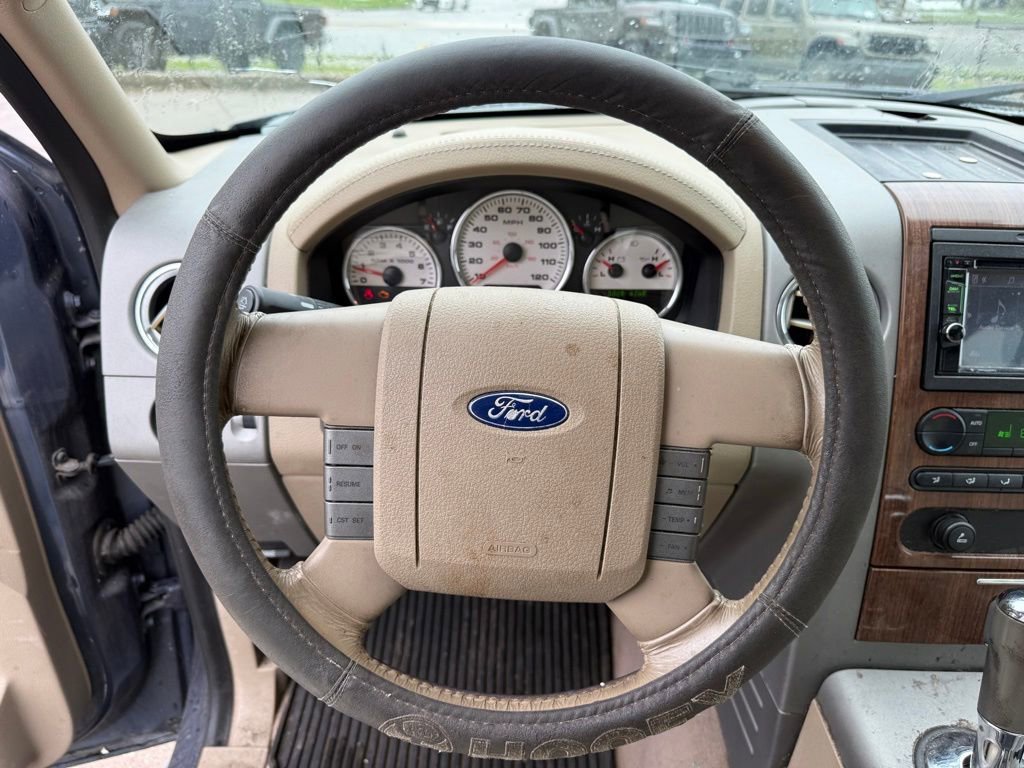 Used 2004 Ford F150 Lariat AWD/4WD image 16