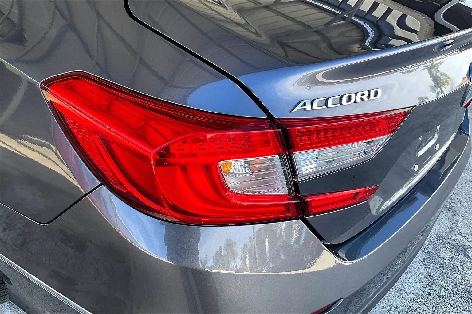 Used 2020 Honda Accord EX-L image 20