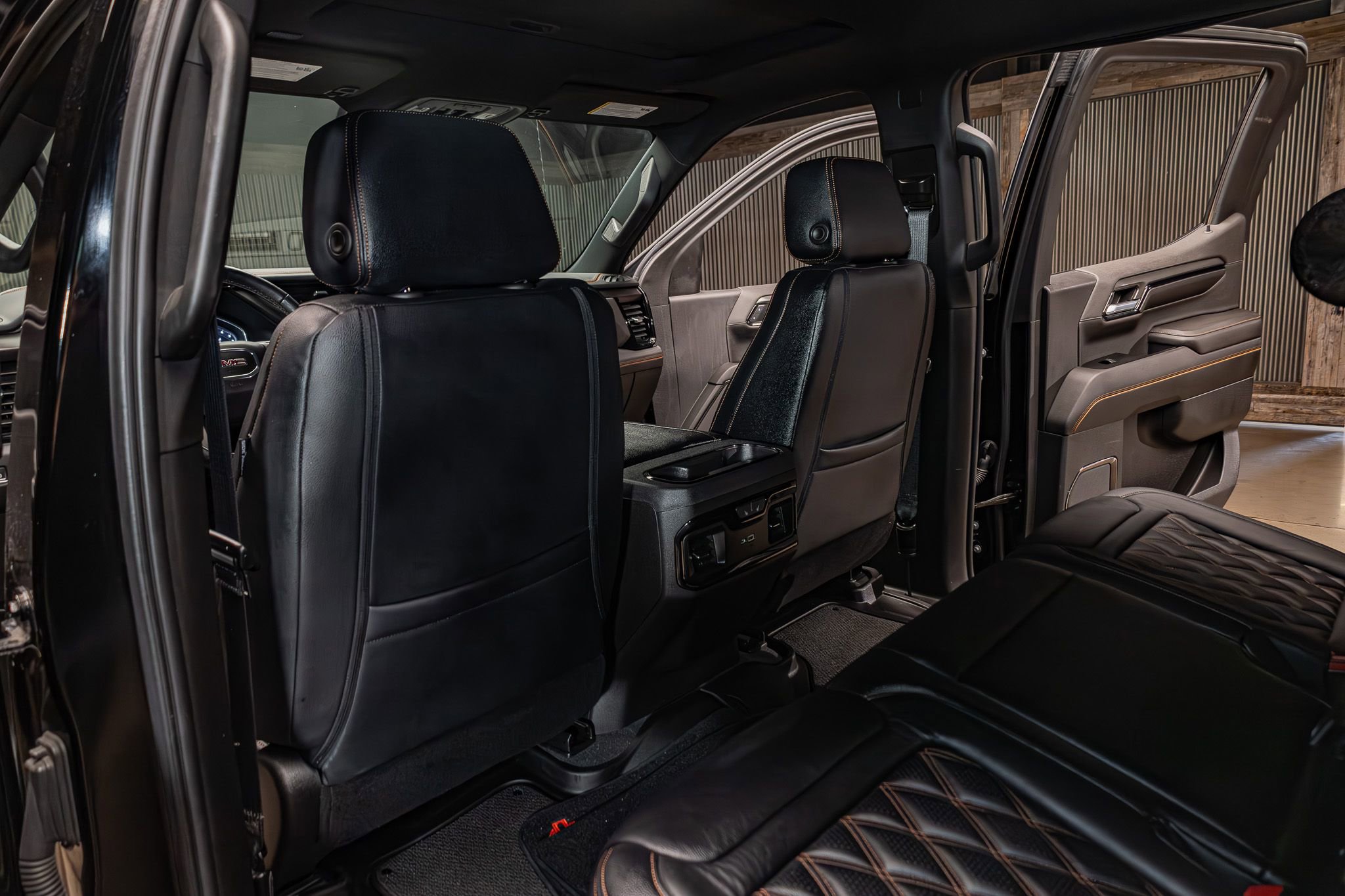 Used 2022 GMC Sierra 1500 AT4 w/ AT4 Premium Package AWD/4WD image 21