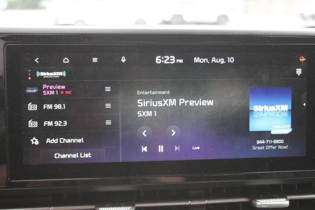 Used 2024 Kia Carnival EX FWD image 7