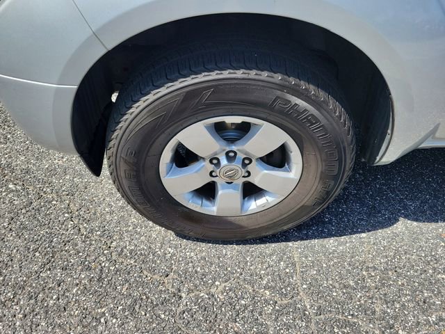 Used 2013 Nissan Frontier SV RWD image 5