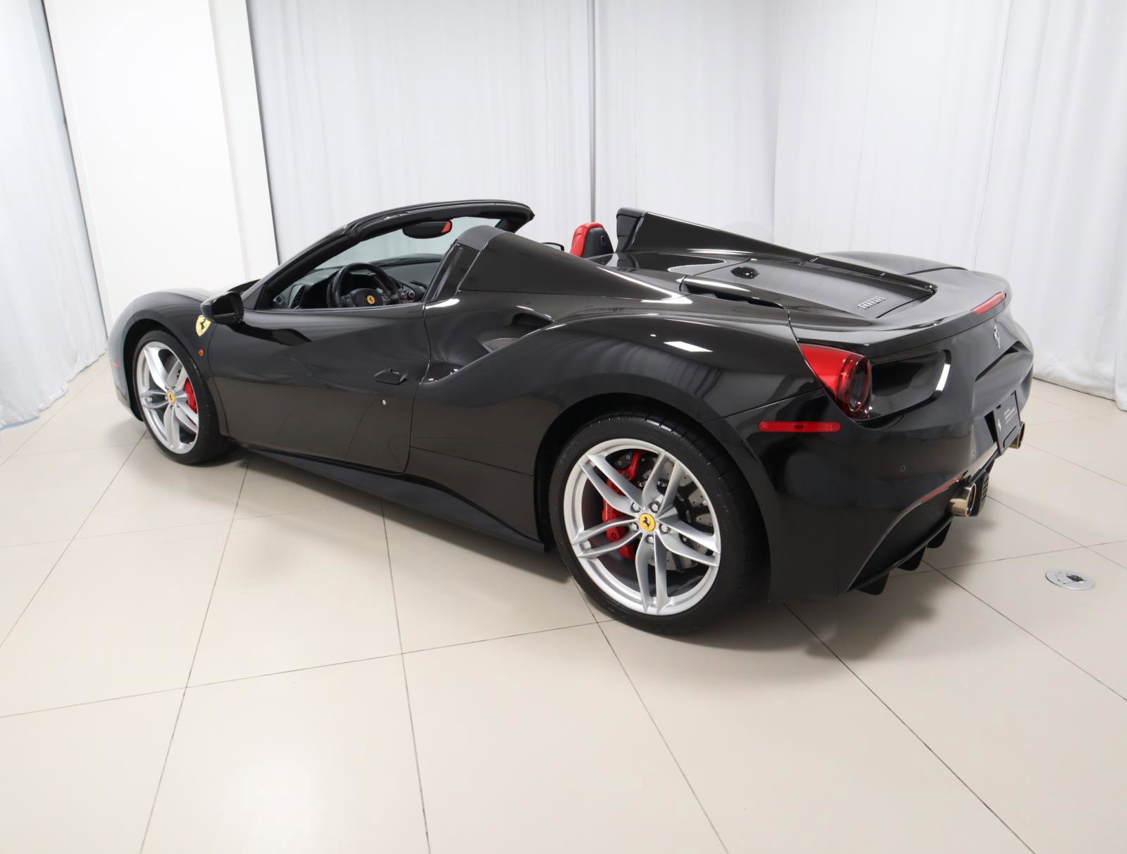 Certified 2017 Ferrari 488 Spider RWD image 15
