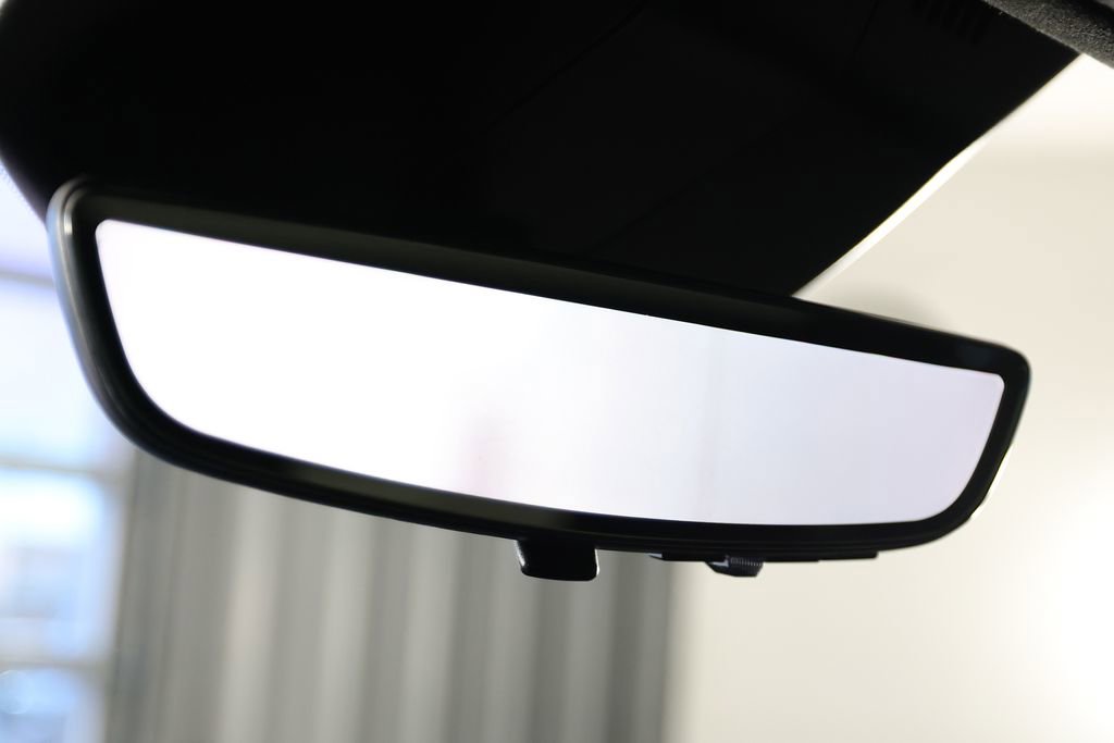 Used 2025 Cadillac Escalade V image 40