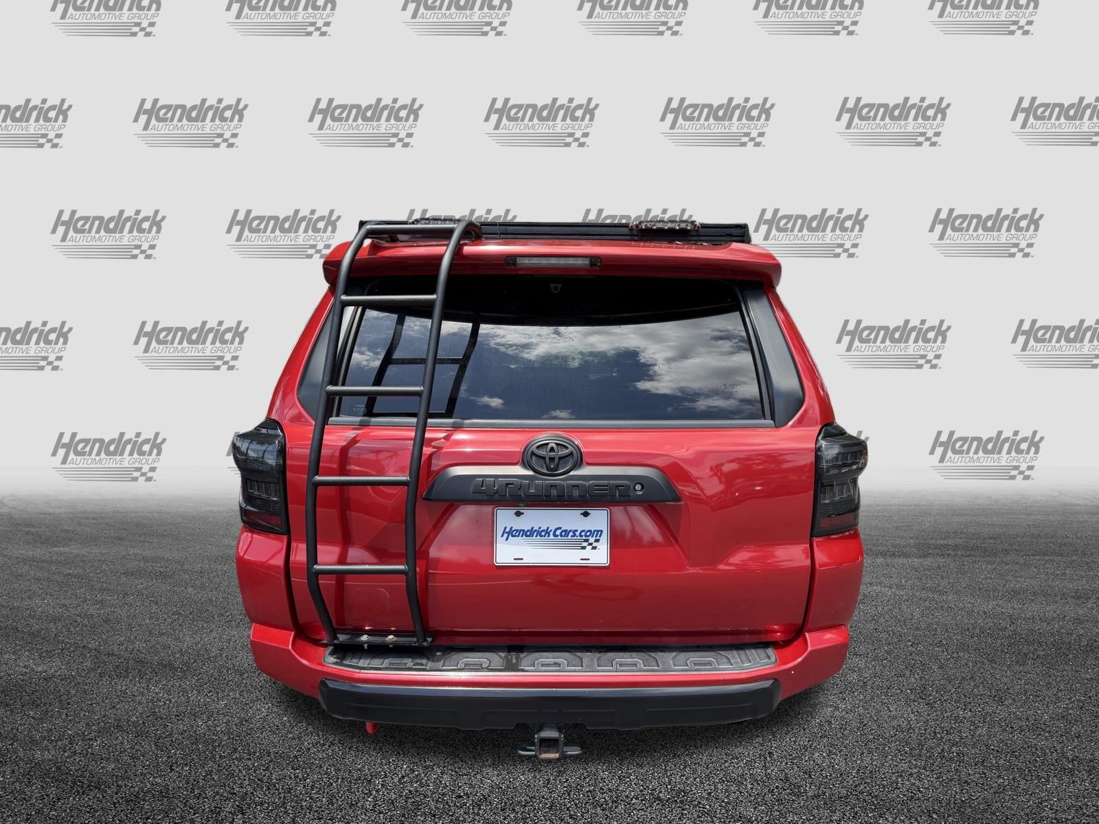 Used 2016 Toyota 4Runner Trail AWD/4WD image 8