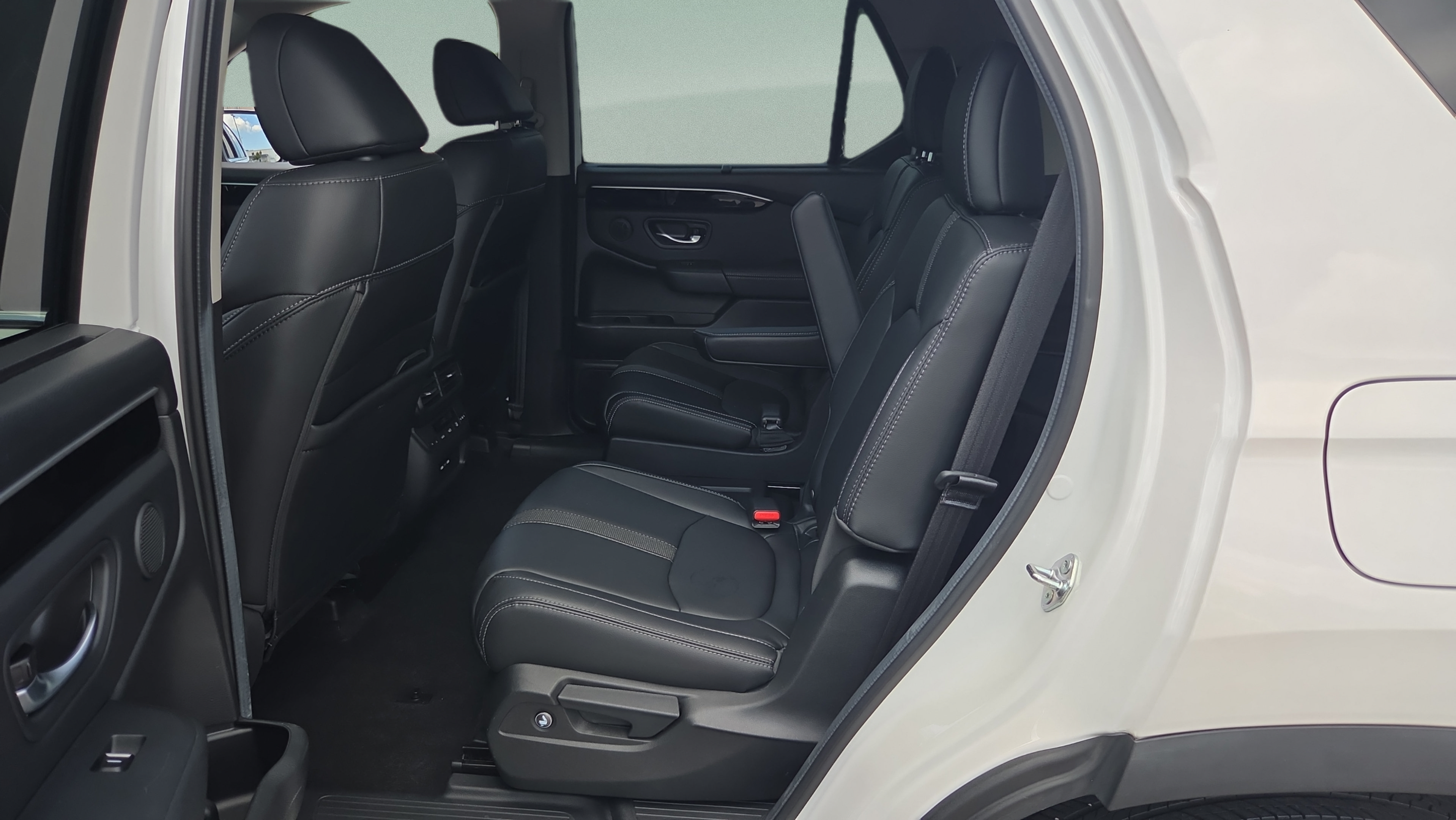 Certified 2024 Honda Pilot EX-L image 12
