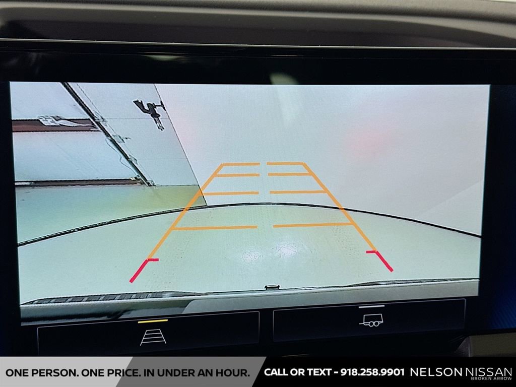 Used 2024 Chevrolet Silverado 1500 LT Trail Boss w/ Protection Package AWD/4WD image 14