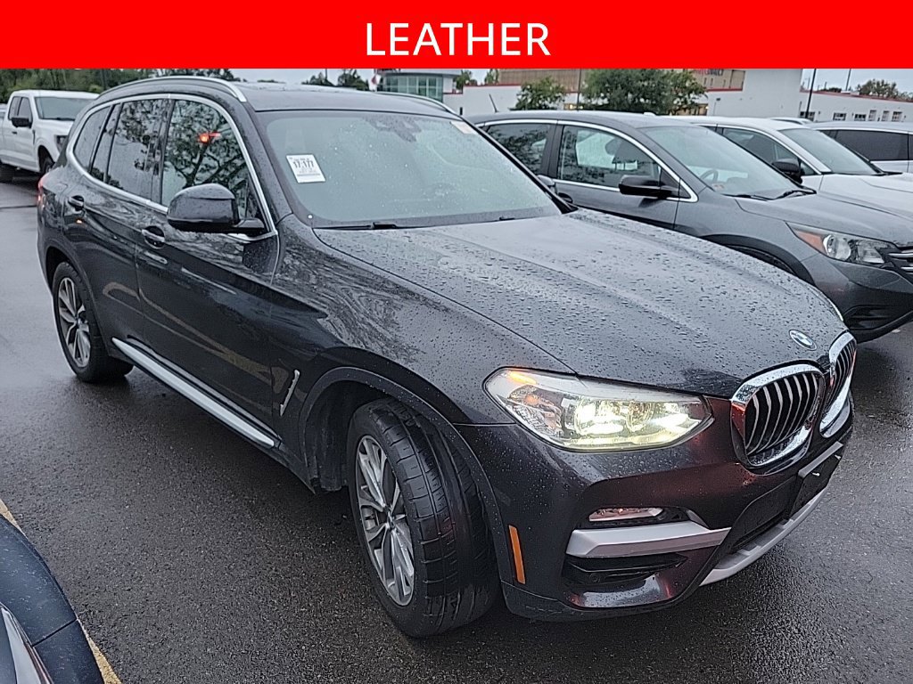 Used 2019 BMW X3 xDrive30i w/ Premium Package AWD/4WD image 3