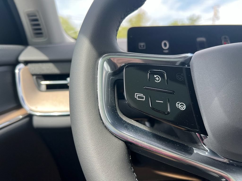 New 2026 Volvo EX90 Plus AWD/4WD image 12