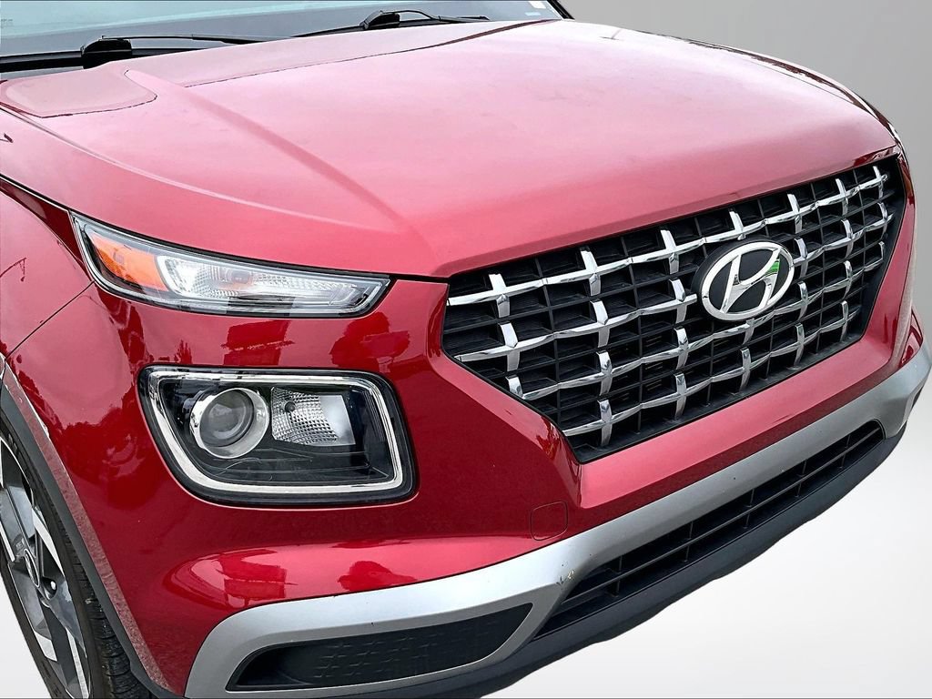 Used 2023 Hyundai Venue SEL FWD image 26