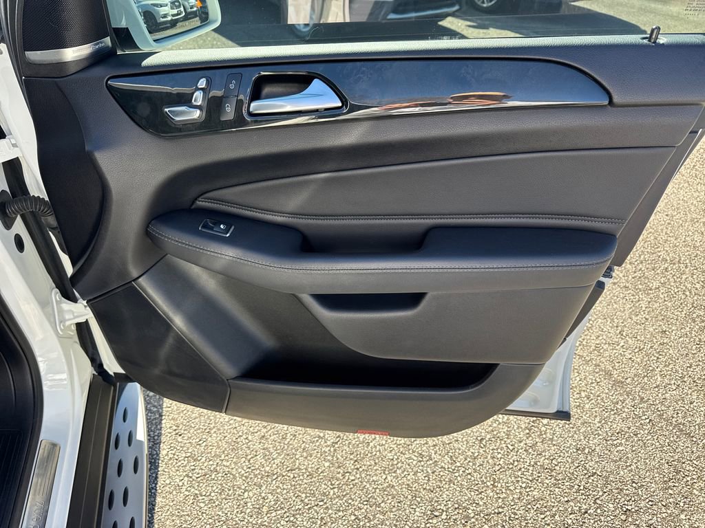 Used 2018 Mercedes-Benz GLE 350 w/ Premium 1 Package image 14
