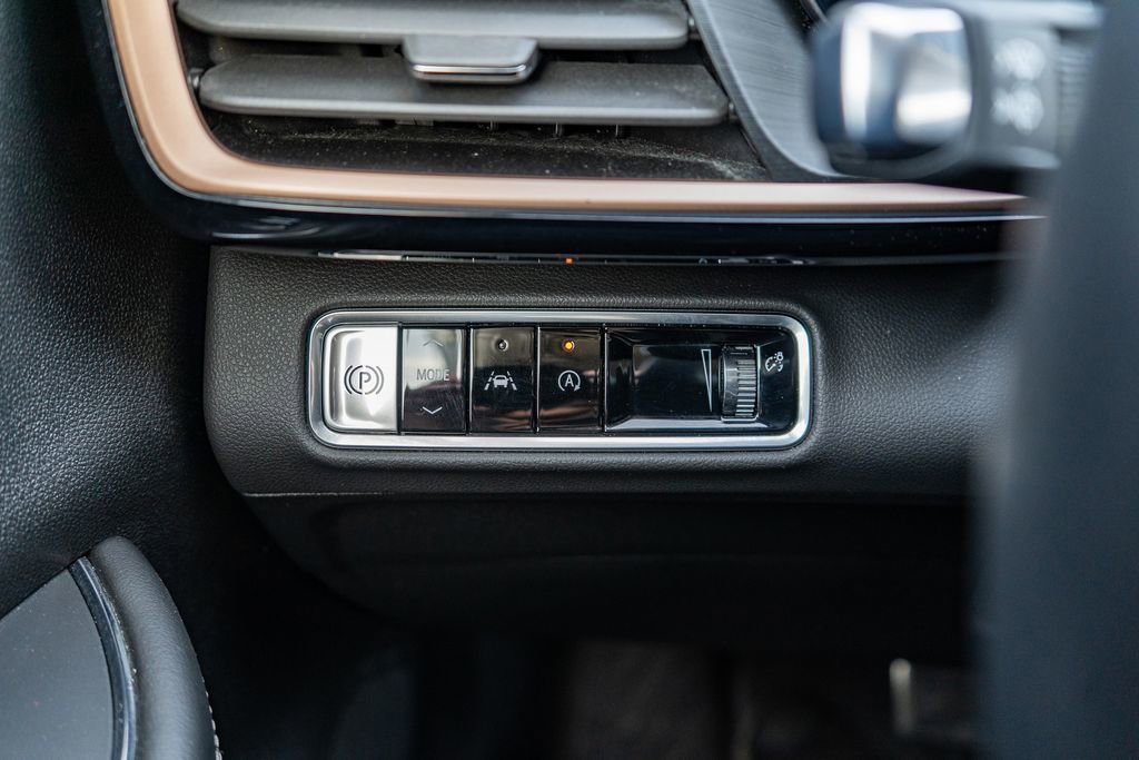 Used 2025 Buick Envision Sport Touring image 22