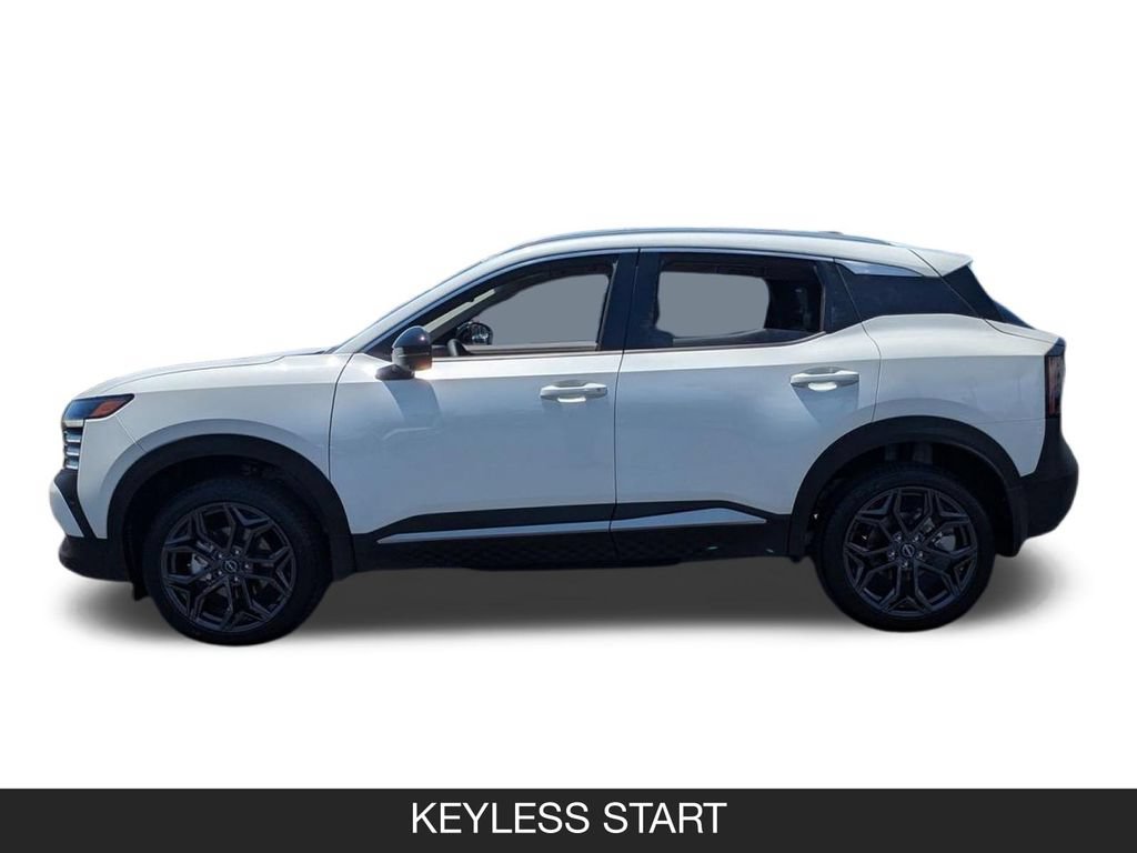 New 2026 Nissan Kicks SR w/ Interior Electronics Package FWD image 5