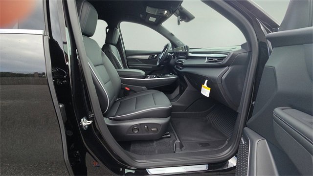 New 2026 Buick Enclave Preferred w/ LPO, Floor Liner Package image 9