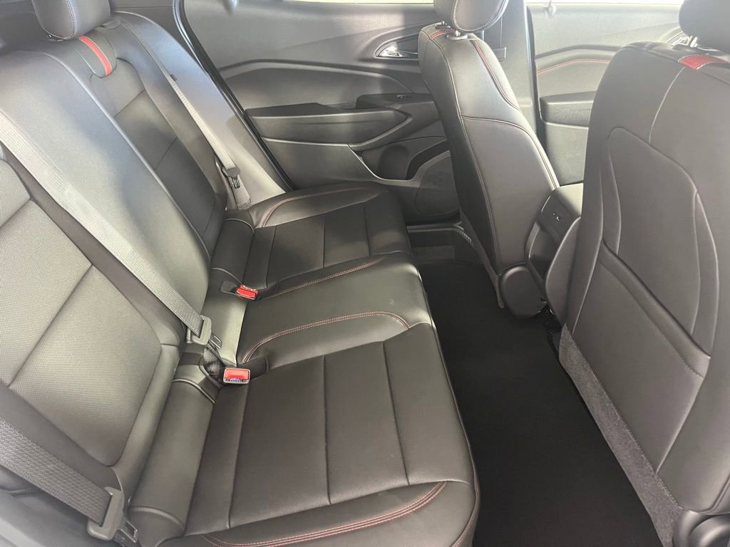 New 2026 Chevrolet Trax RS w/ Sunroof Package image 16
