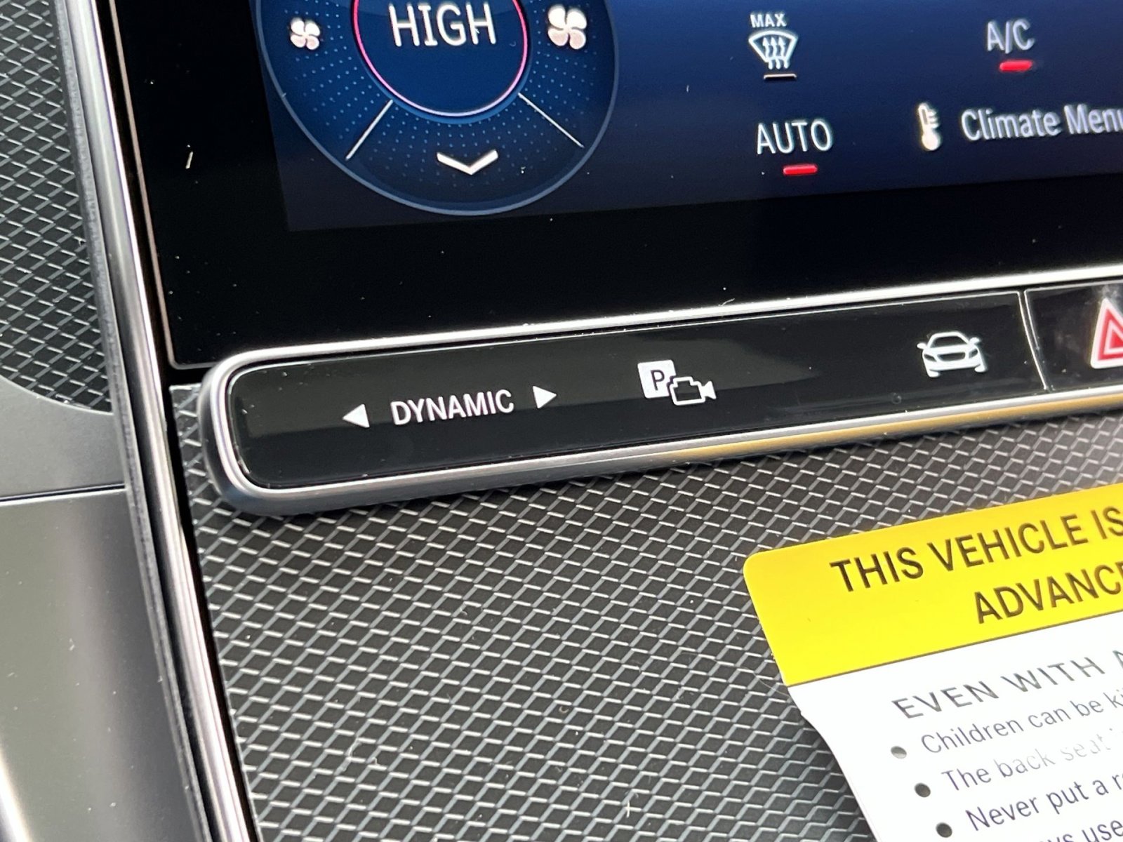 New 2026 Mercedes-Benz GLC 300 4MATIC image 32