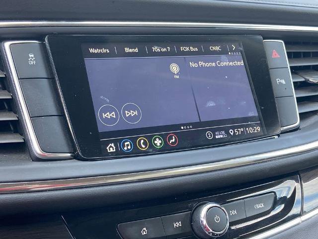 Used 2021 Buick Enclave Essence image 9