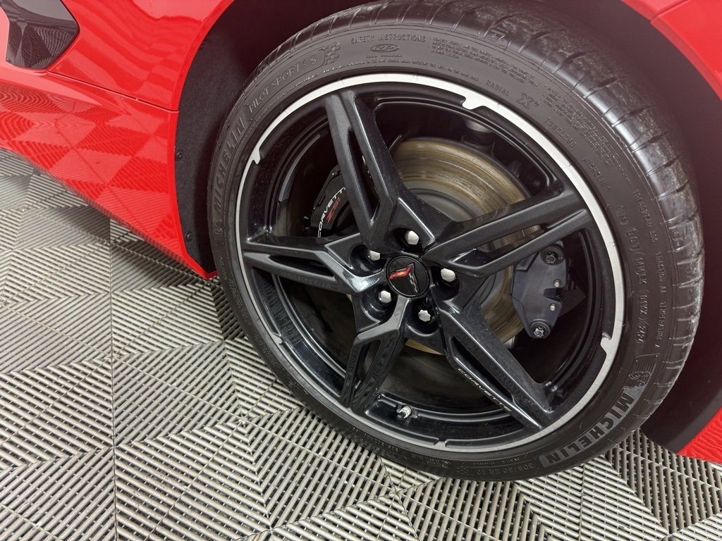 Used 2024 Chevrolet Corvette Stingray w/ Z51 Performance Package image 11