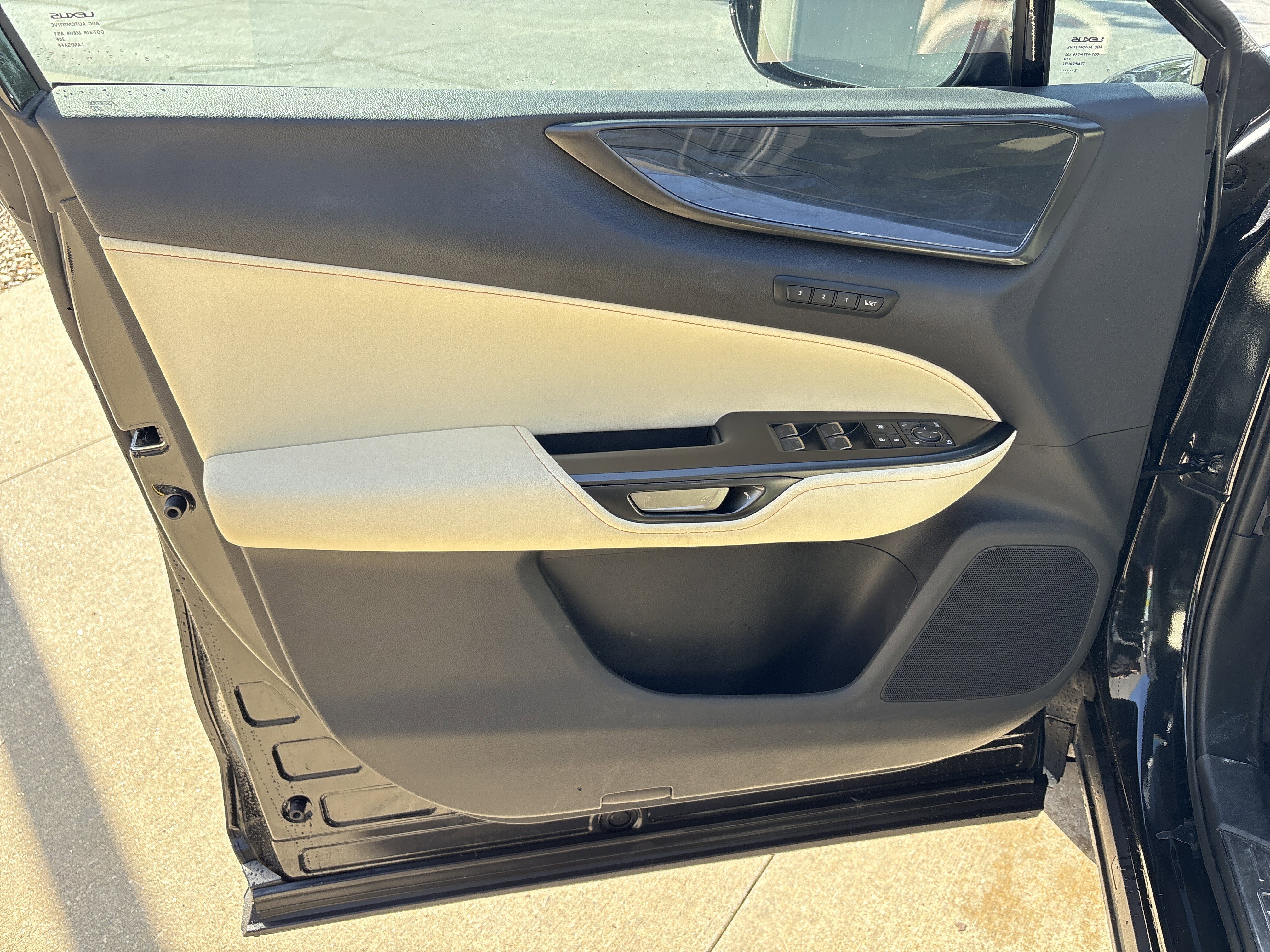 Used 2024 Lexus NX 350 AWD image 14