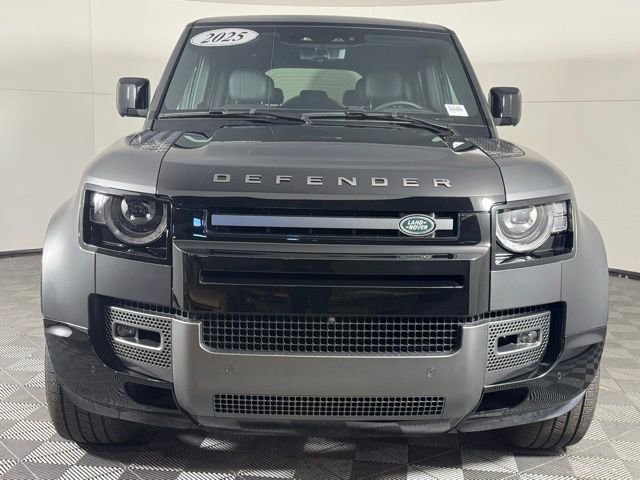 Used 2025 Land Rover Defender 130 V8 image 11