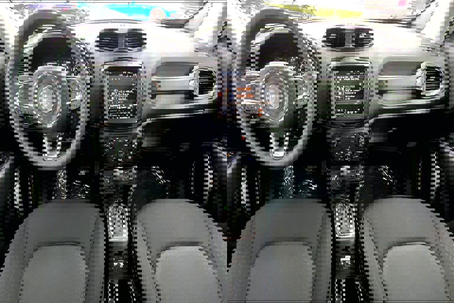 Used 2023 Jeep Renegade Latitude image 14