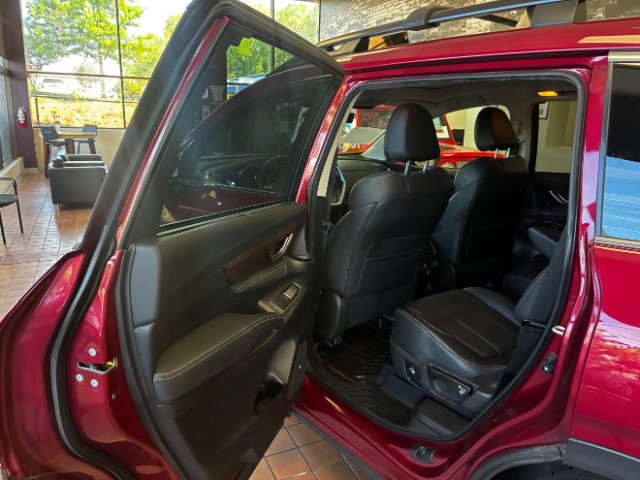 Used 2023 Subaru Ascent Touring image 27