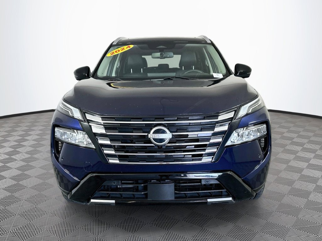 Certified 2024 Nissan Rogue Platinum AWD/4WD image 4