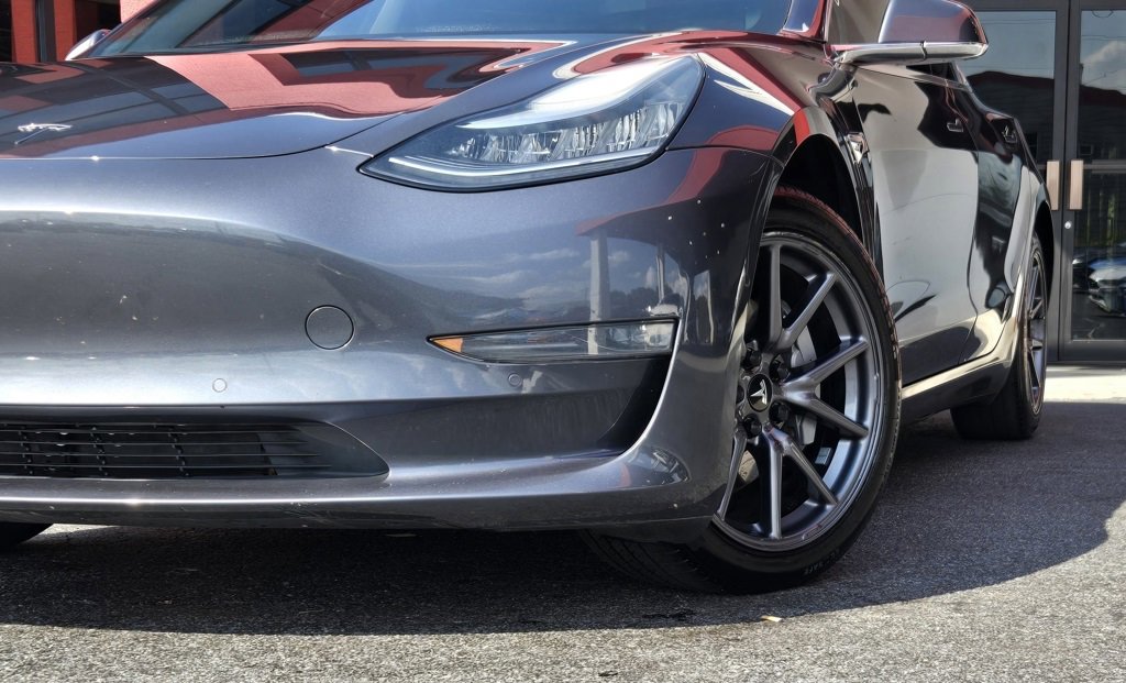 Used 2019 Tesla Model 3 Long Range image 3